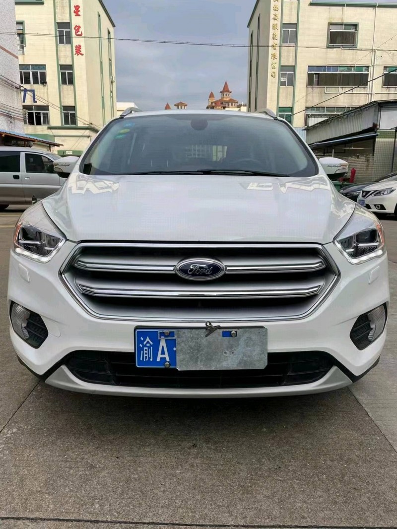 中山19年福特翼虎1