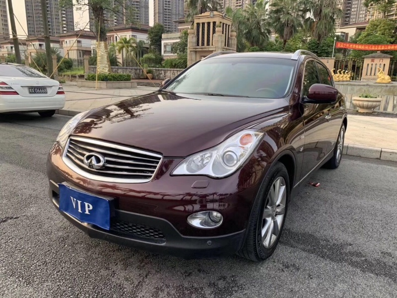 鄭州14年英菲尼迪QX50(進口)1