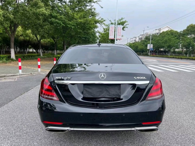 苏州18年奔驰S9