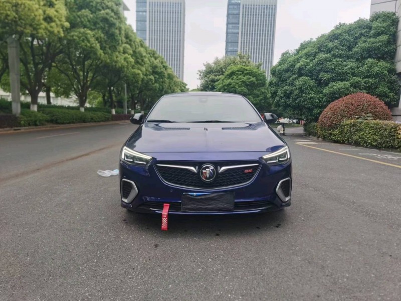 苏州20年别克君威1