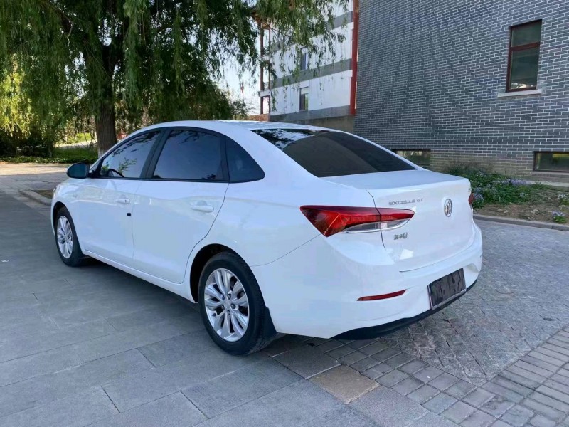 枣庄21年别克英朗4