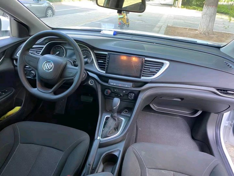 枣庄21年别克英朗5