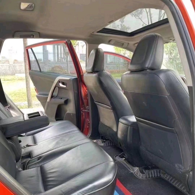 青岛14年丰田RAV48