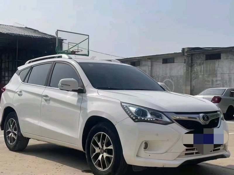 石家庄17年比亚迪宋4