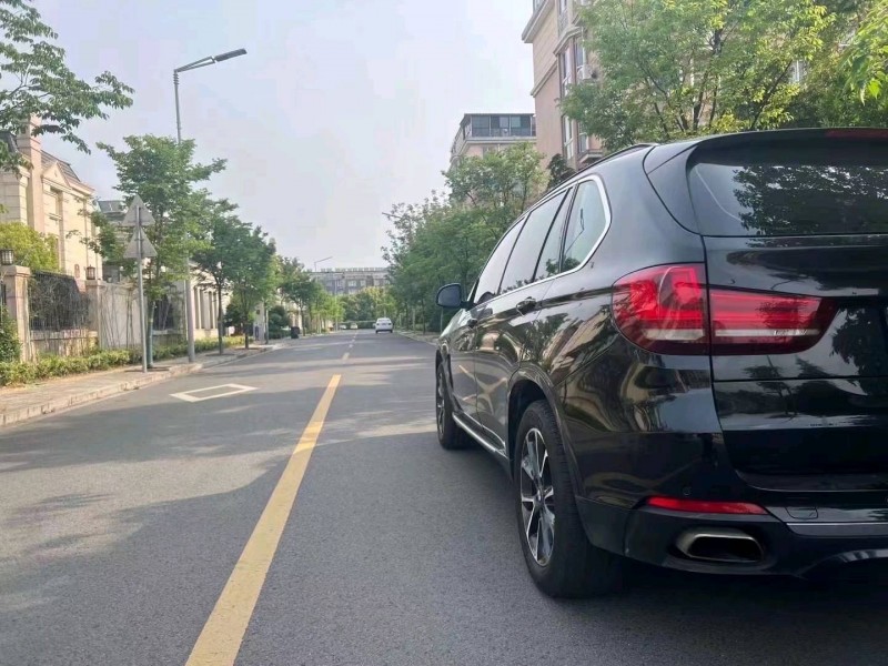 徐州18年宝马X57
