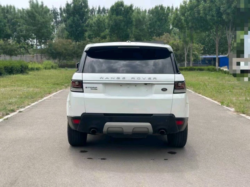 青岛14年路虎揽胜运动3