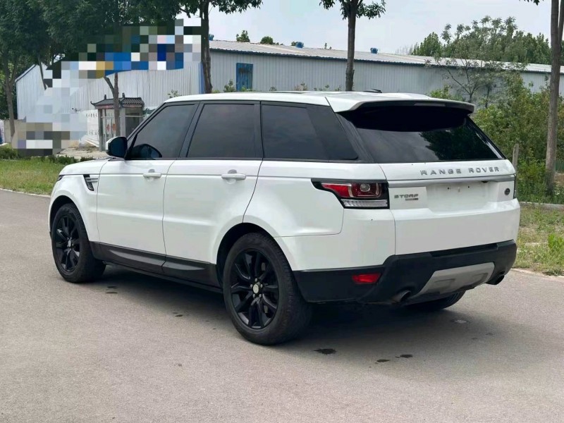 青岛14年路虎揽胜运动4