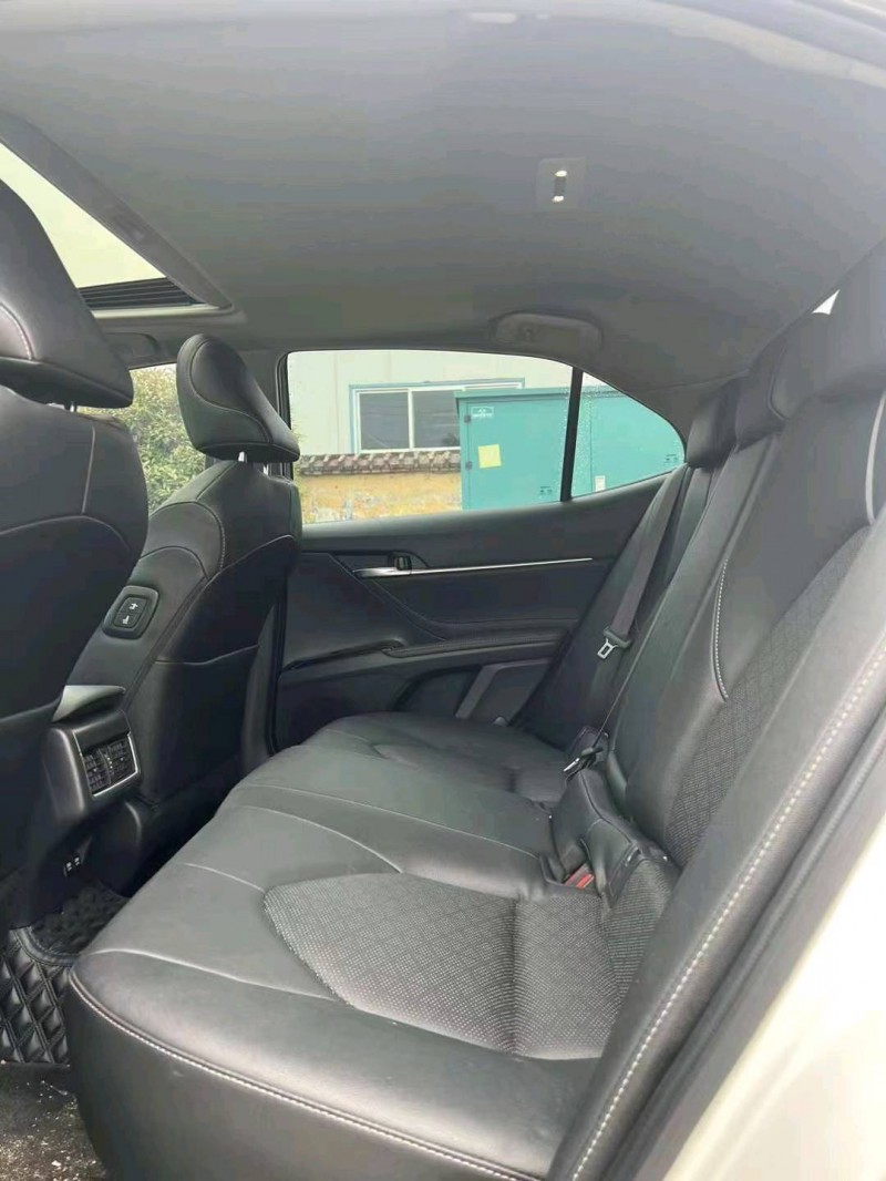 菏泽21年丰田凯美瑞4