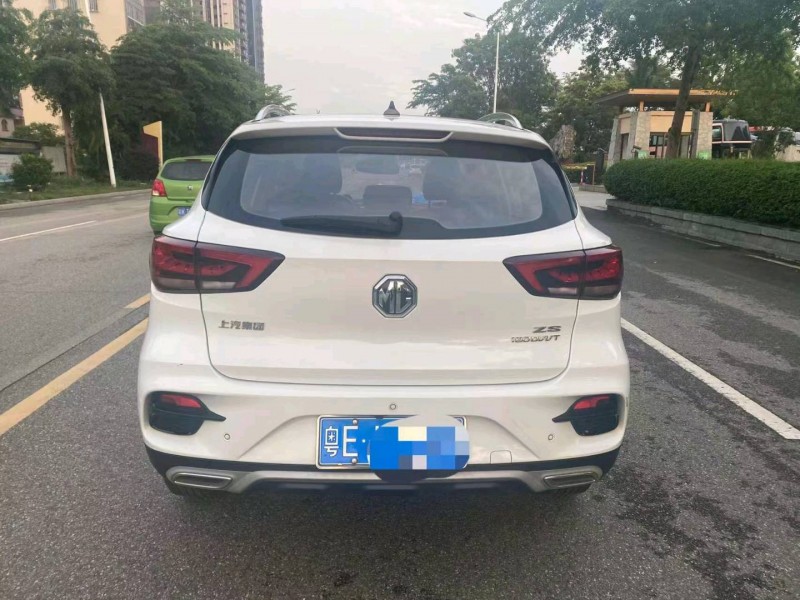 深圳20年名爵ZS4
