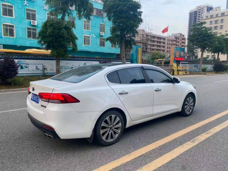 深圳15年起亚K48