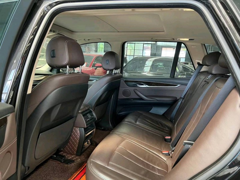 济宁17年宝马X55