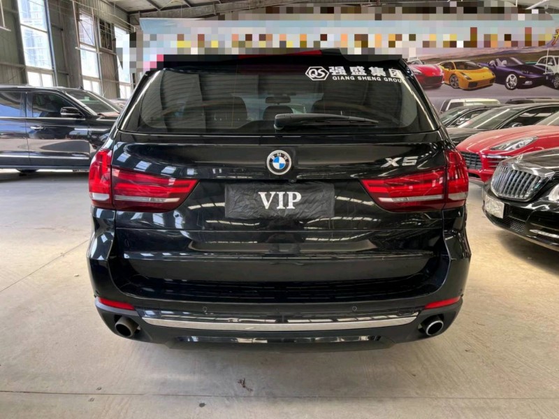 济宁17年宝马X57