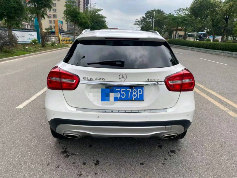 深圳16年奔驰GLA6