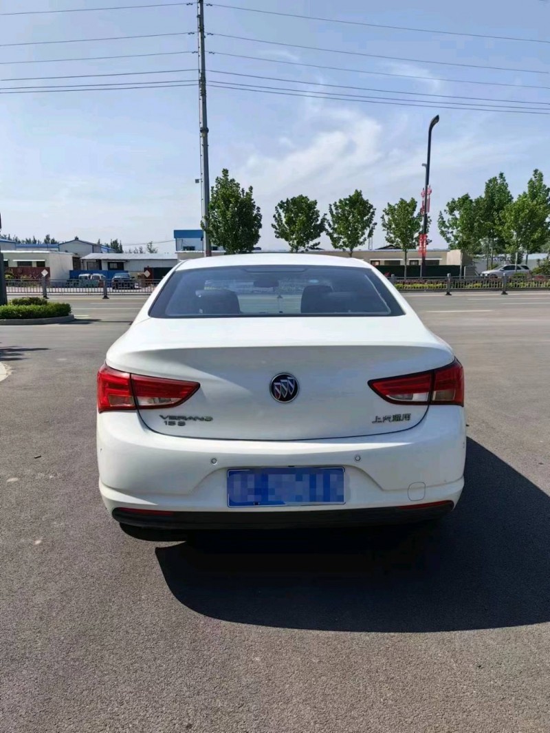 聊城19年别克威朗9