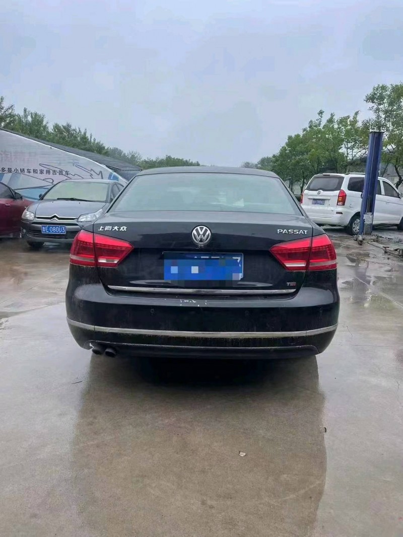 济南12年大众帕萨特8