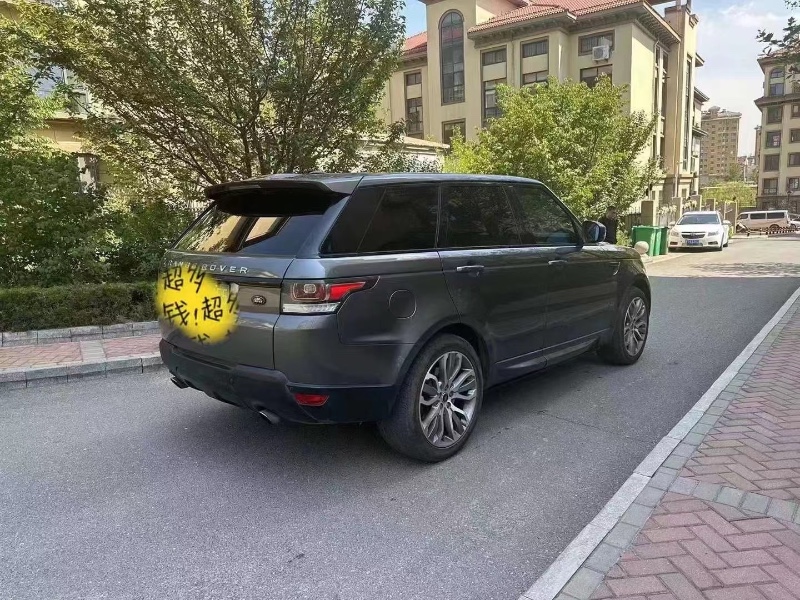 青岛14年路虎揽胜运动9