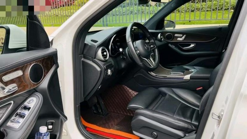 东莞19年奔驰GLC4