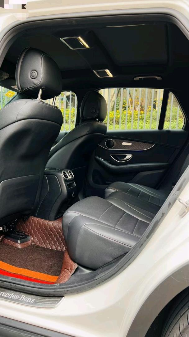 东莞19年奔驰GLC6