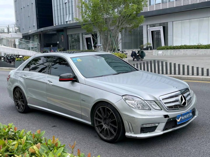 深圳12年奔驰E2
