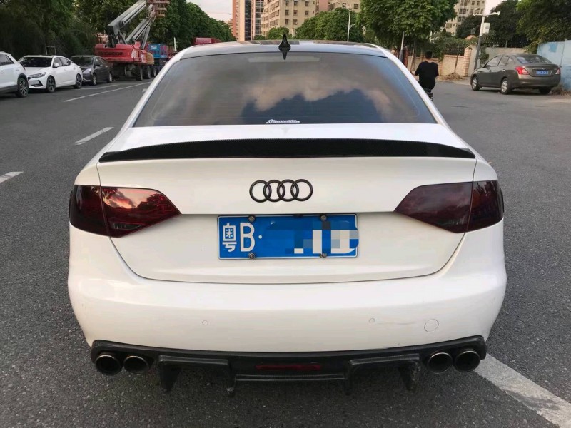 深圳11年奥迪A4L9