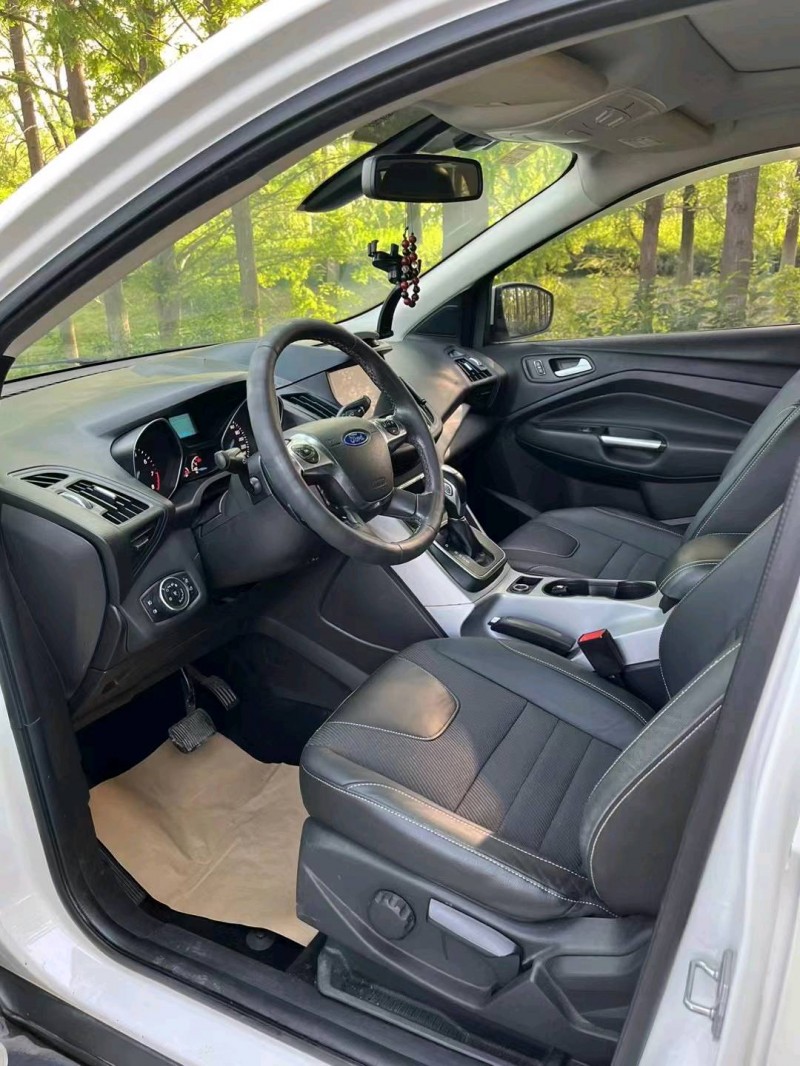 徐州15年福特翼虎6