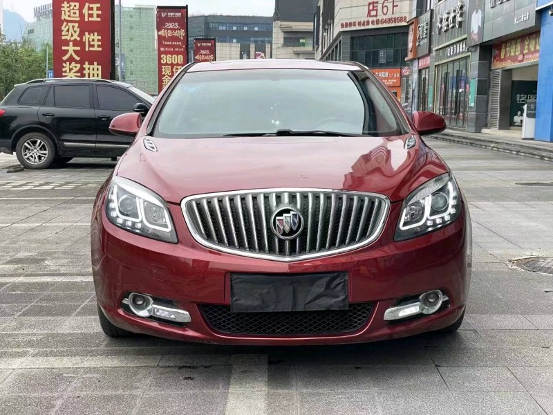 重庆14年别克英朗2