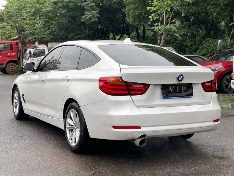 重庆15年宝马3系GT5