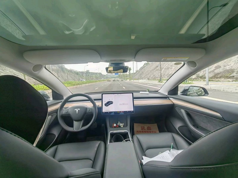 重庆21年特斯拉MODEL 37