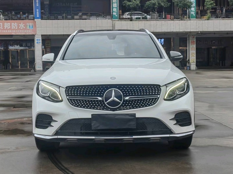 重庆17年奔驰GLC1