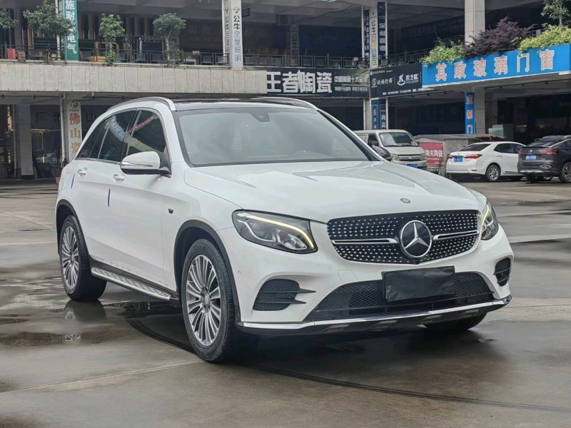 重庆17年奔驰GLC3