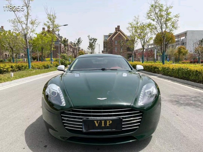 徐州12年阿斯顿·马丁Rapide1