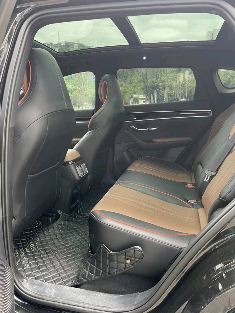 重庆21年比亚迪宋8