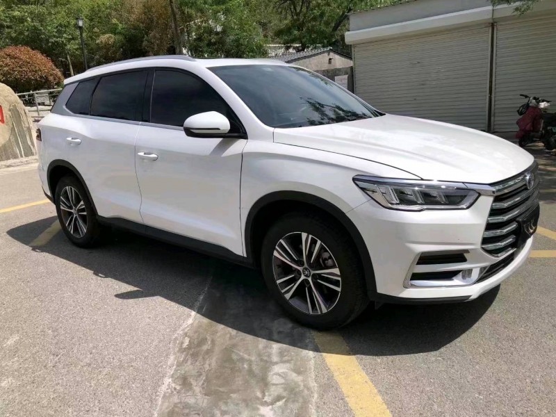 重庆20年比亚迪宋2