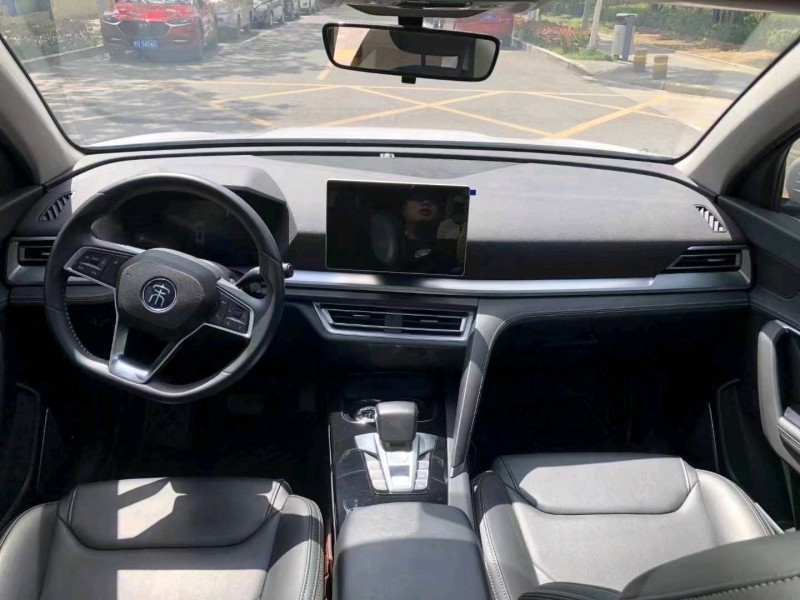 重庆20年比亚迪宋5