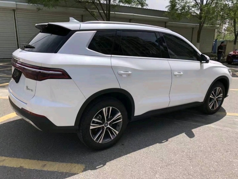 重庆20年比亚迪宋4