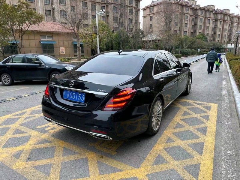 东营14年奔驰S9