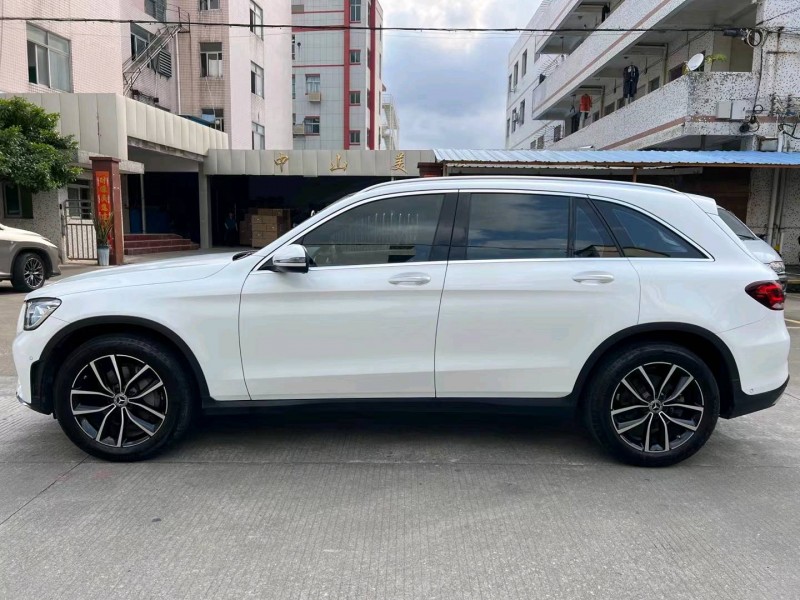 中山21年奔驰GLC3