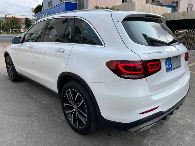 中山21年奔驰GLC4