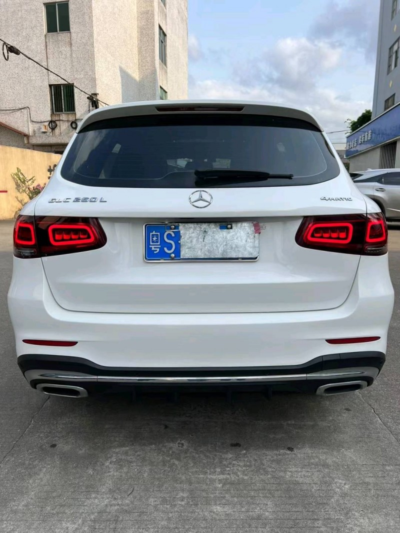 中山21年奔驰GLC9