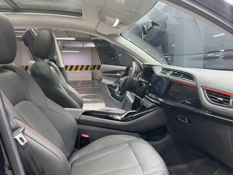 成都22年东风AX7pro4