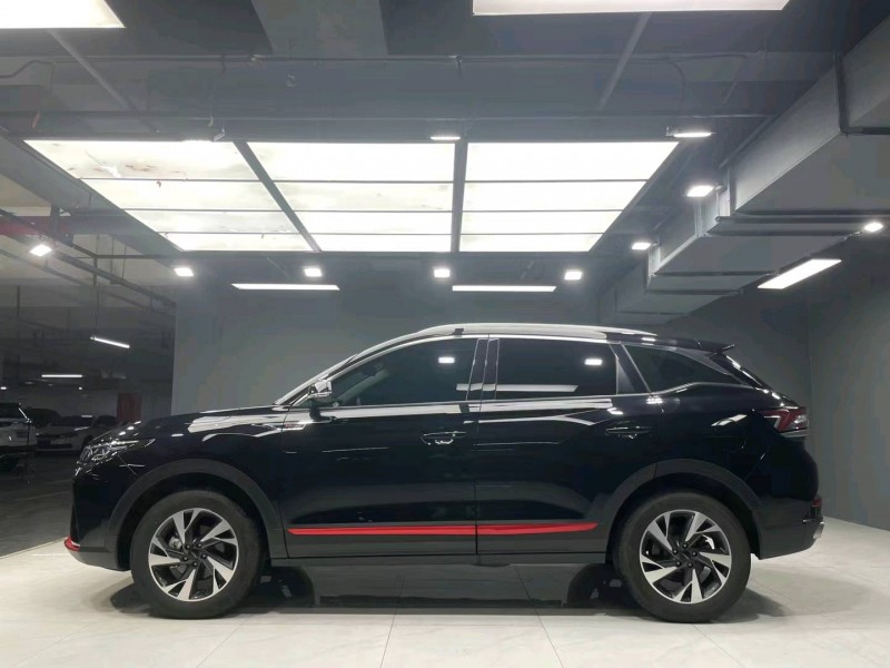 成都22年东风AX7pro7