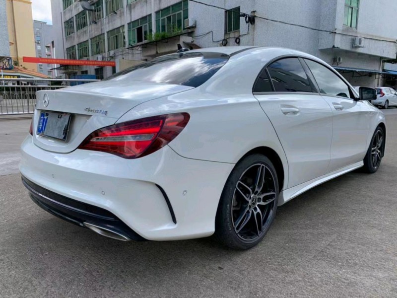 中山18年奔驰CLA4