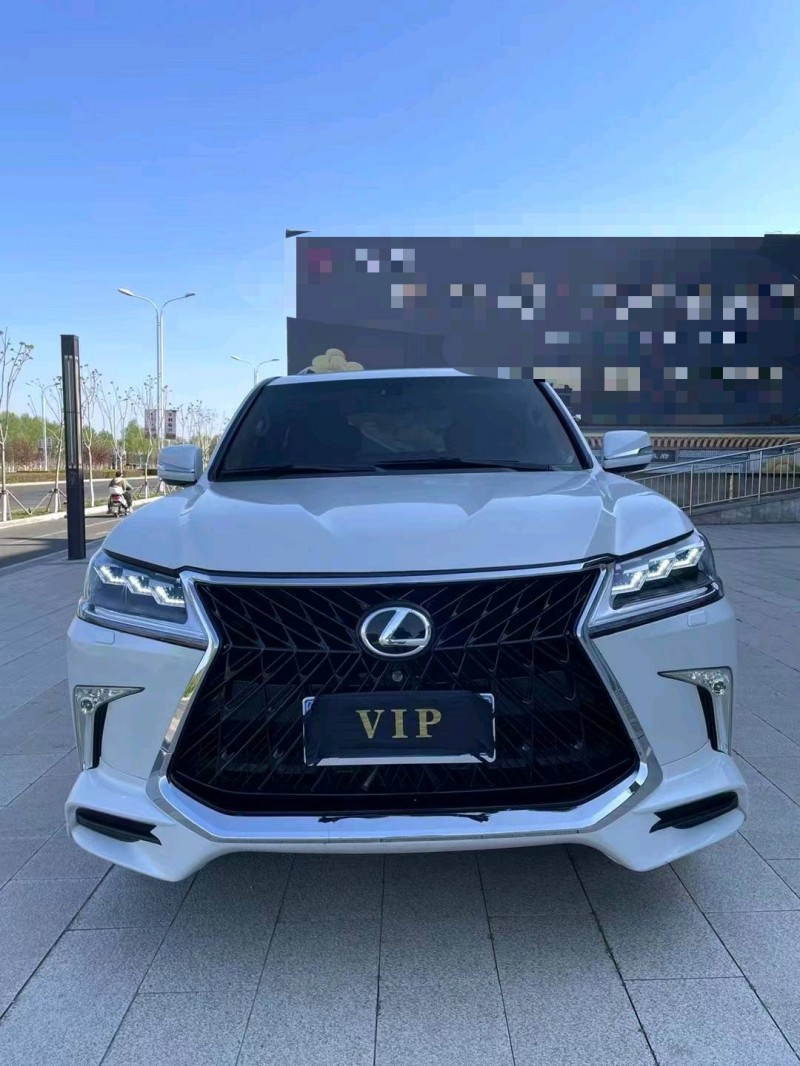 青岛11年雷克萨斯LX1