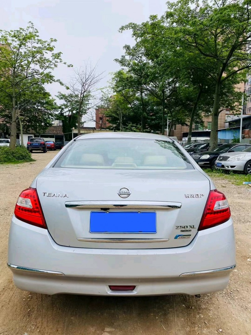 广州08年日产天籁9