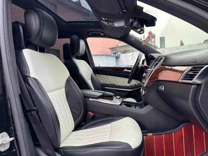 济宁14年奔驰GL9