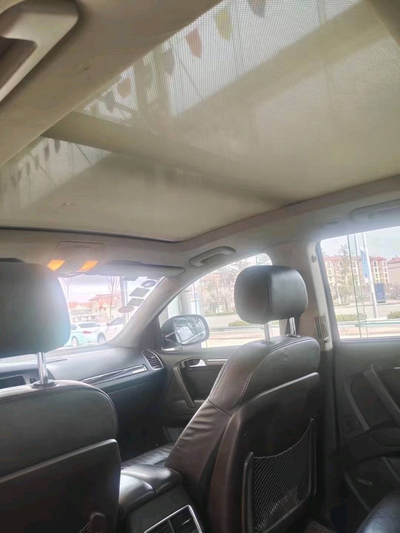 济南10年奥迪Q77