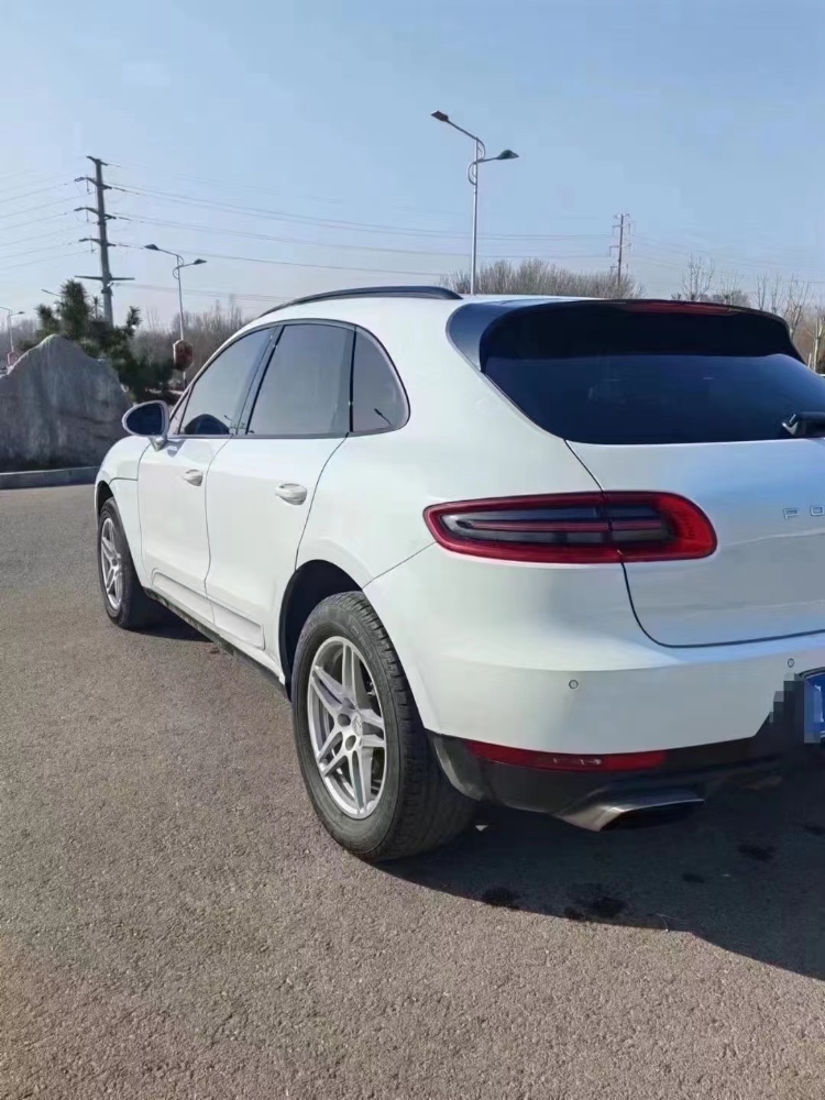 宜春16年保时捷Macan4
