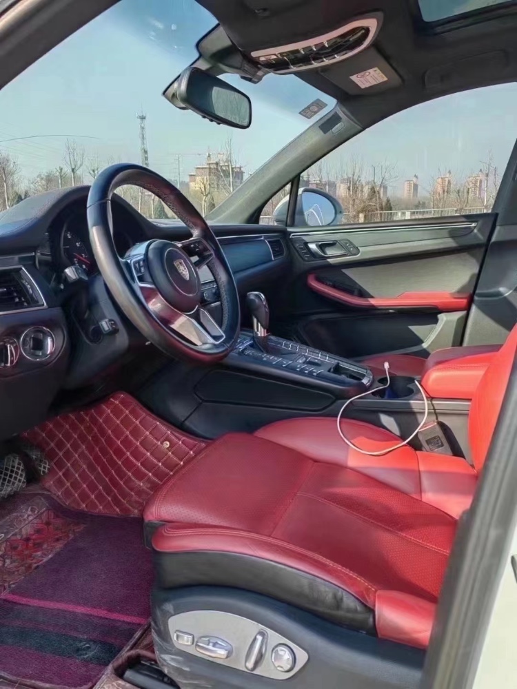 宜春16年保时捷Macan6