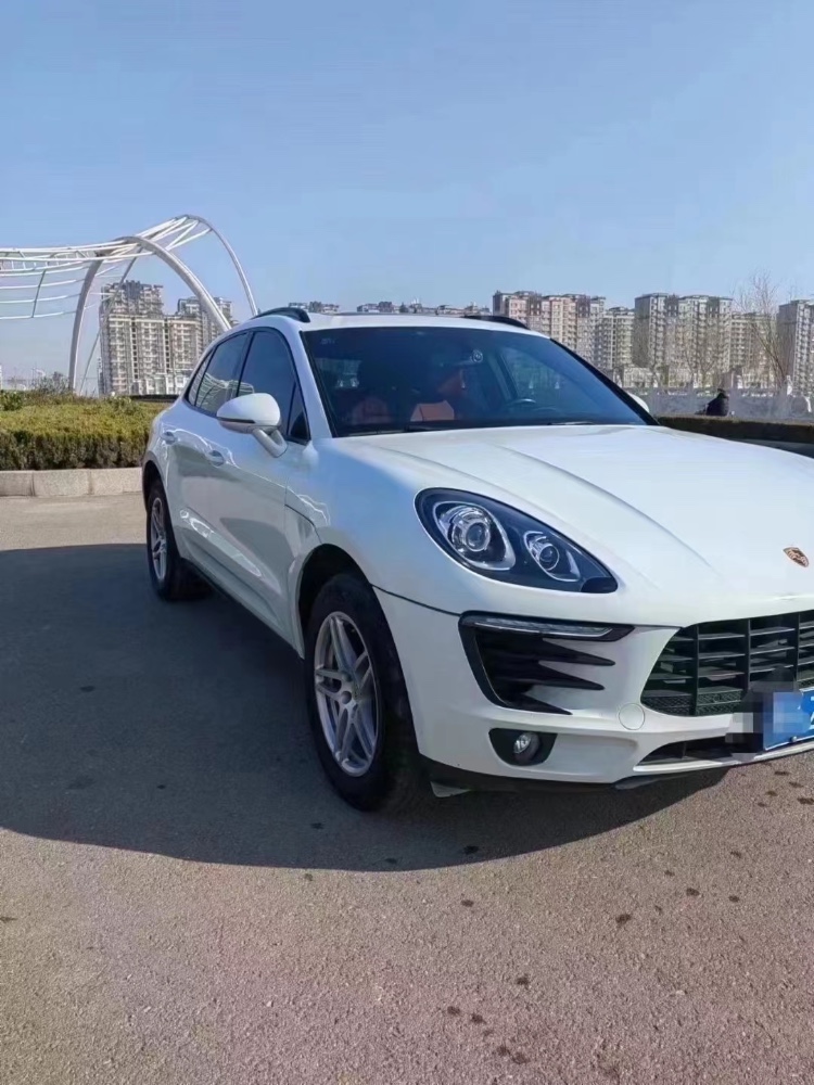 宜春16年保时捷Macan9
