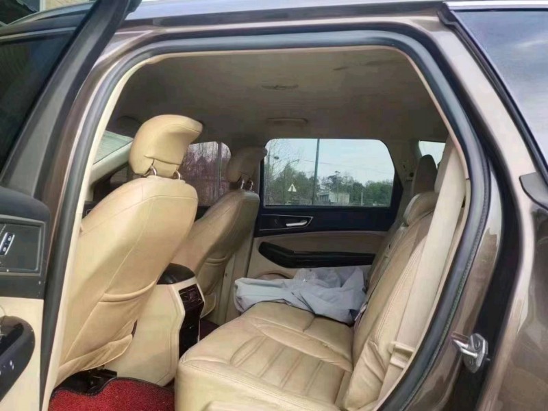 成都16年福特锐界4